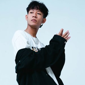 “Ronboogz”的封面