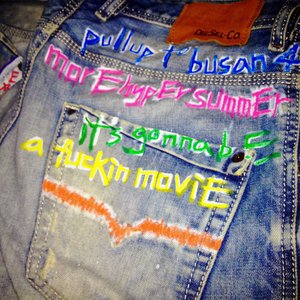 Imagem de 'pullup to busan 4 morE hypEr summEr it’s gonna bE a fuckin moviE'