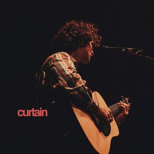 “Curtain”的封面