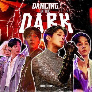 “Dancing In The Dark”的封面