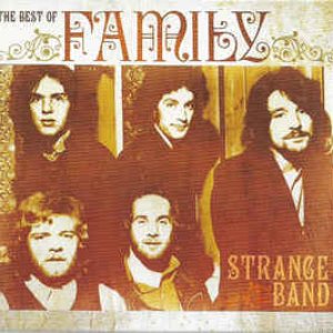 “Strange Band: The Best Of Family”的封面