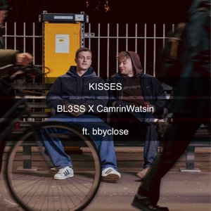 “Kisses (feat. bbyclose)”的封面
