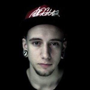 “DuB HeaD”的封面