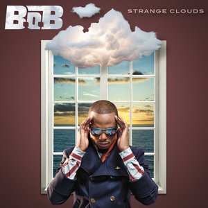 Image pour 'Strange Clouds'