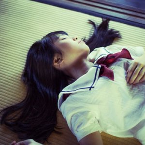 “溶けない名前”的封面