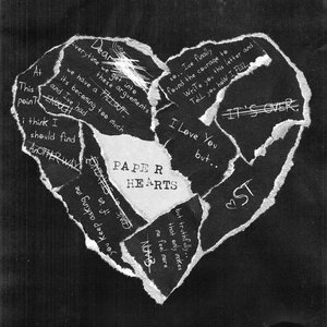 'Paper Hearts'の画像