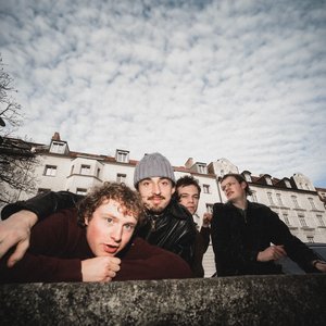 “Raketenumschau”的封面