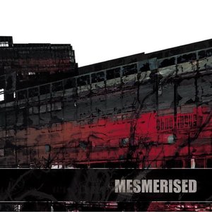 “Mesmerised”的封面