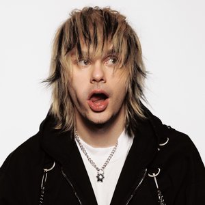 “Michael Clifford”的封面