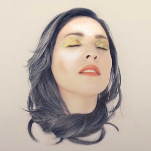 “Amor Supremo”的封面