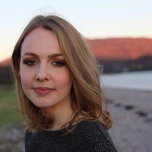 Zdjęcia dla 'Kim Carnie'