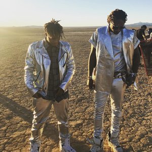 “Future, Juice WRLD”的封面