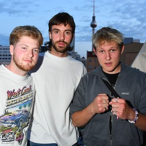 “01099”的封面