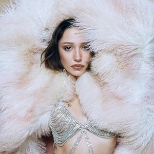 “Zeynep Bastık”的封面
