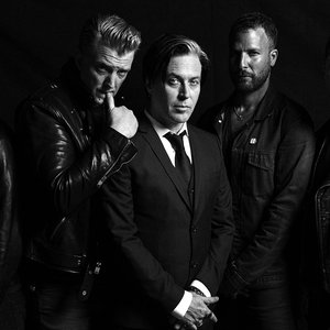 Image for 'Queens of the Stone Age'