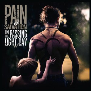 “In The Passing Light Of Day (Mediabook Limited Edition) CD1”的封面