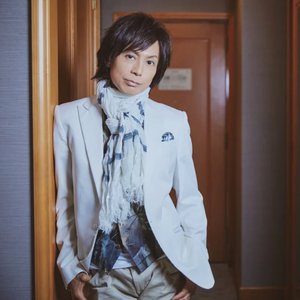 “Tsunku”的封面