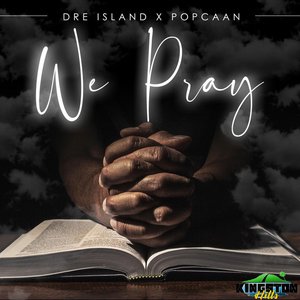 'We Pray'の画像