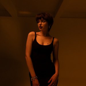 “Мія Рамарі”的封面