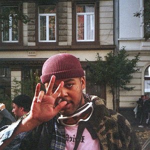 “Lando”的封面