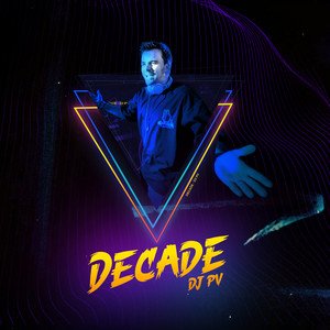 “Decade”的封面