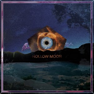 “Hollow Moon”的封面