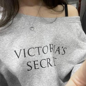 “V1PER”的封面