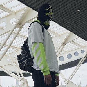 “Squeezecold”的封面