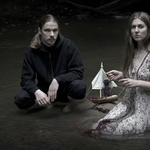 “Spanxti”的封面