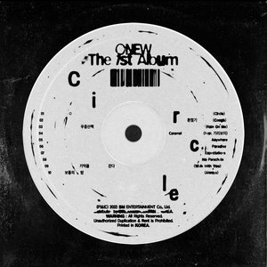 “Circle - The 1st Album”的封面