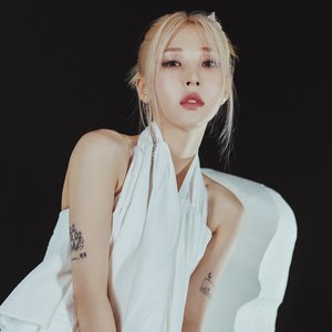 “Moon Byul”的封面