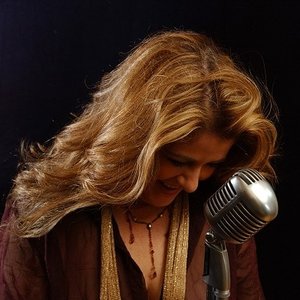 Изображение для 'Chantal Chamberland'