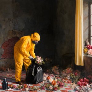 Bild für 'embraced for a second as we die'