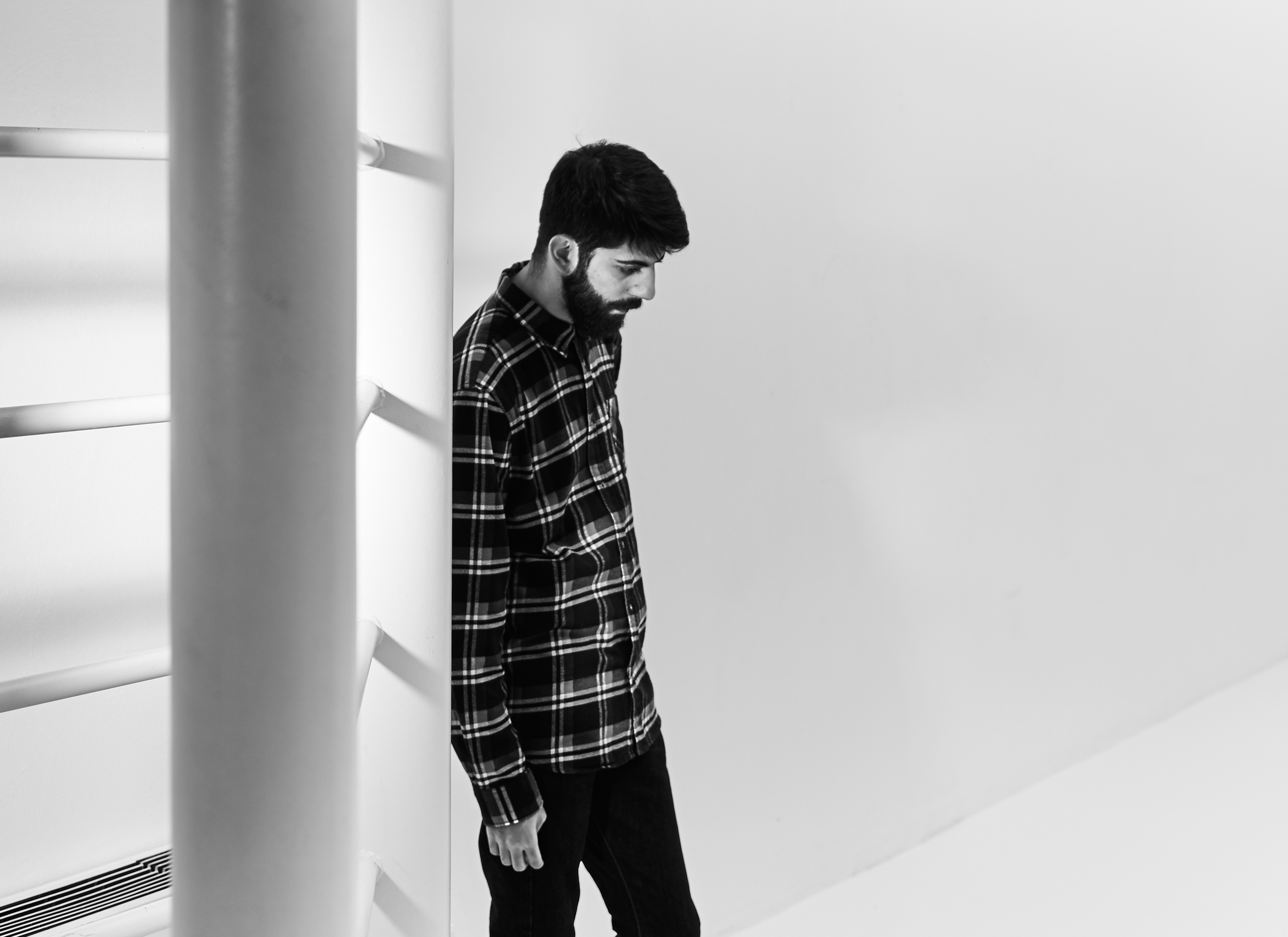 Broke one. Broke one. Broke one. Broke one. Broken one aretr.