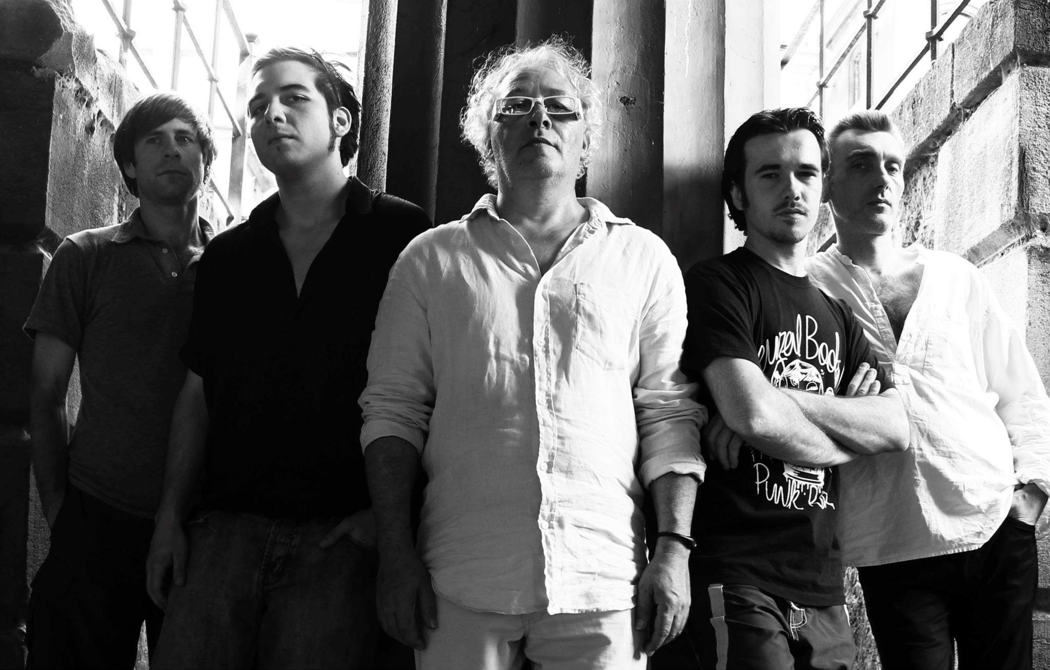 Imperial state electric. Clear wail band. Wail. Wailing of splendor на карте. Фолк металл.