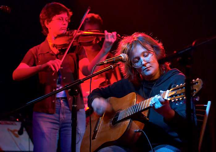 Песня башня как концерт. Группа башня rowan. Группа башен песни. Башня рован королева. Башня rowan марш уродов.